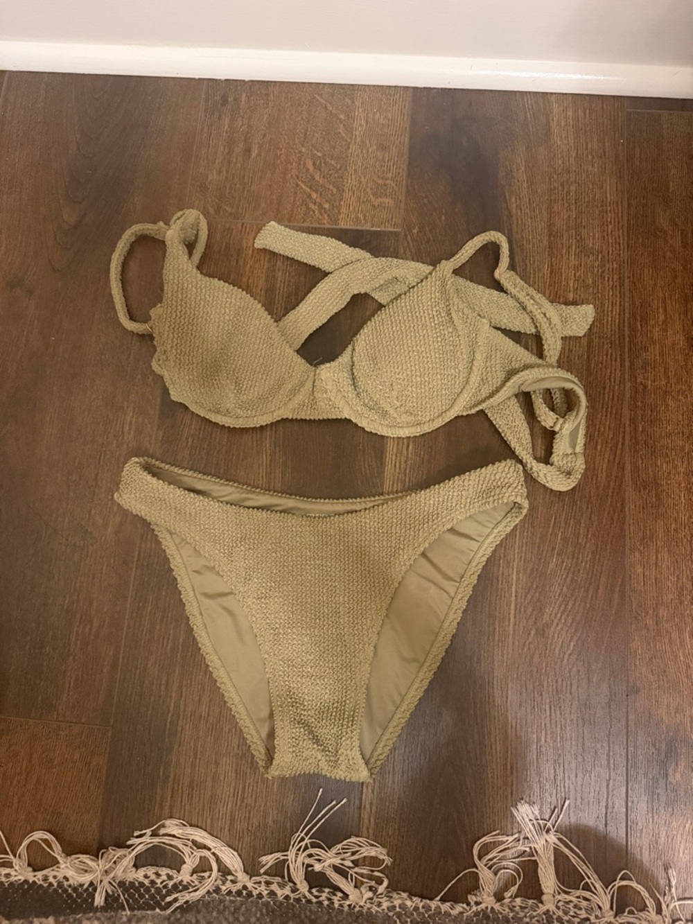 Somerfield Swim Olive Textured Underwire Bikini Set